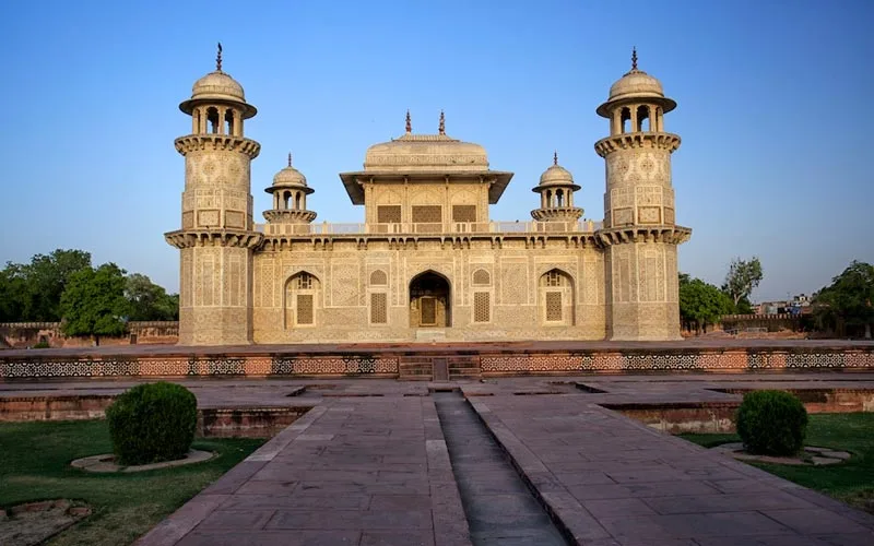Same Day Taj Mahal Agra Tour from Delhi